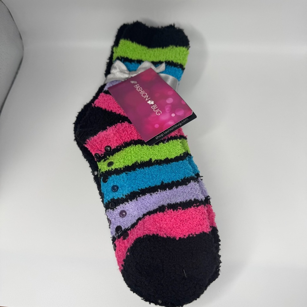 Fashion Bug Womens Fuzzy Slipper Socks One Size Non Slip Striped NEW (2 Socks)